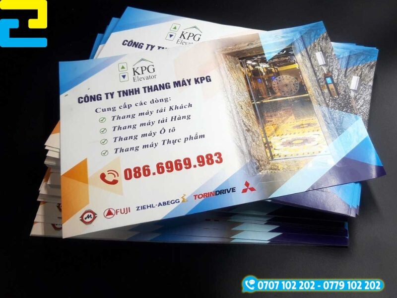 In decal PP tấm thẻ giới thiệu