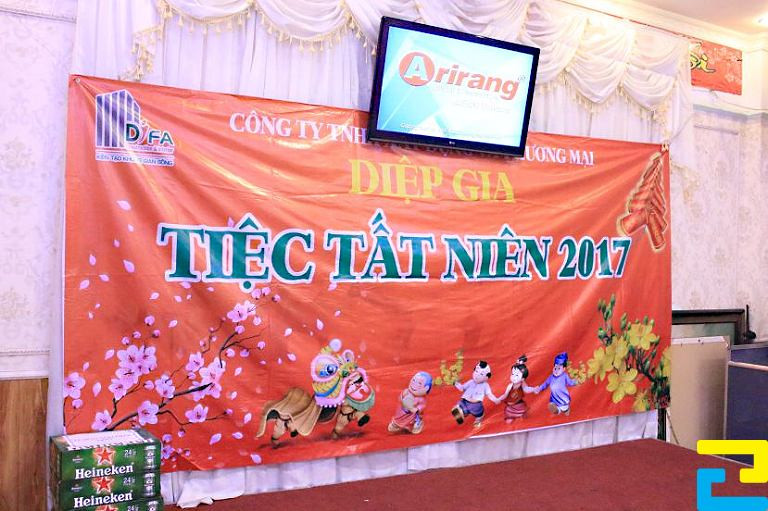 Lựa chọn kích thước phông bạt phù hợp với kích thước sân khấu để tạo sự cân đối