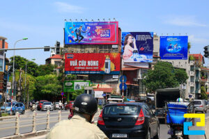 In Bat Quang Cao Ngoai Troi (3)