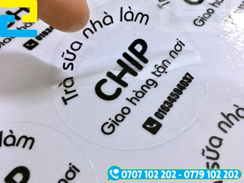 Giay Decal Nhua Trong