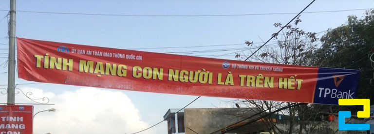 Băng rôn tuyên truyền an toàn giao thông ngang