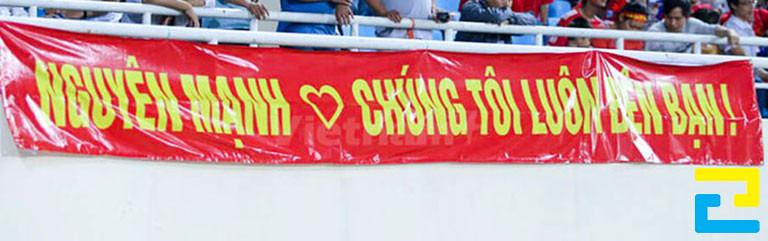 Băng rôn cổ vũ khổ lớn