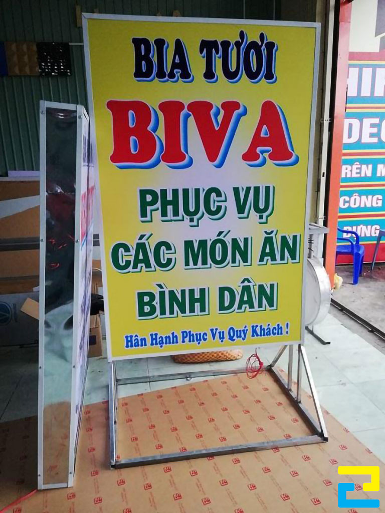 In biển hiệu quảng cáo đứng quán ăn