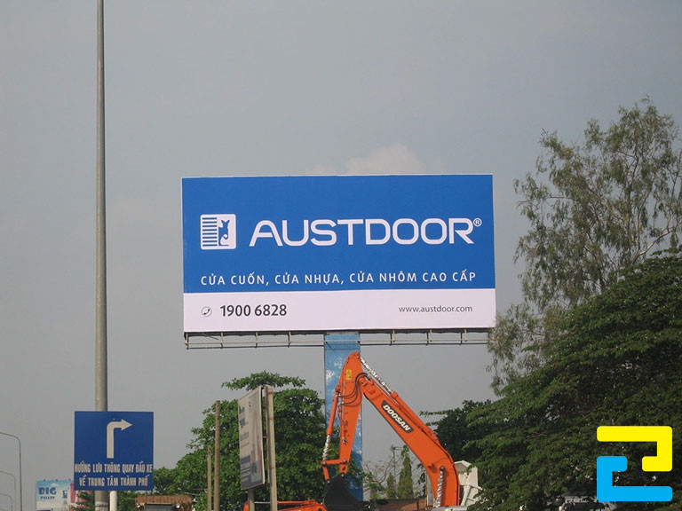 In pano quảng cáo khổ lớn ngoài trời