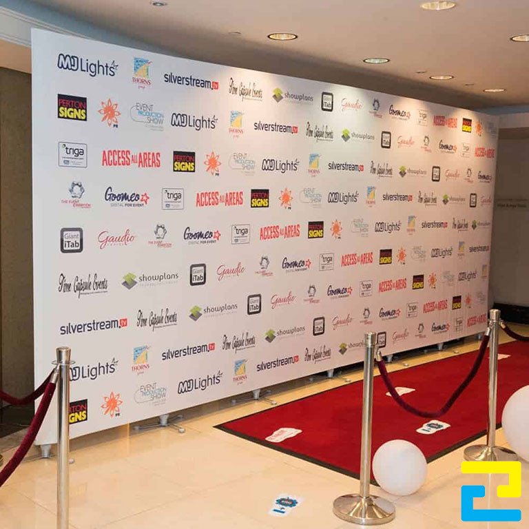 In backdrop khổ lớn làm phông nền chụp ảnh