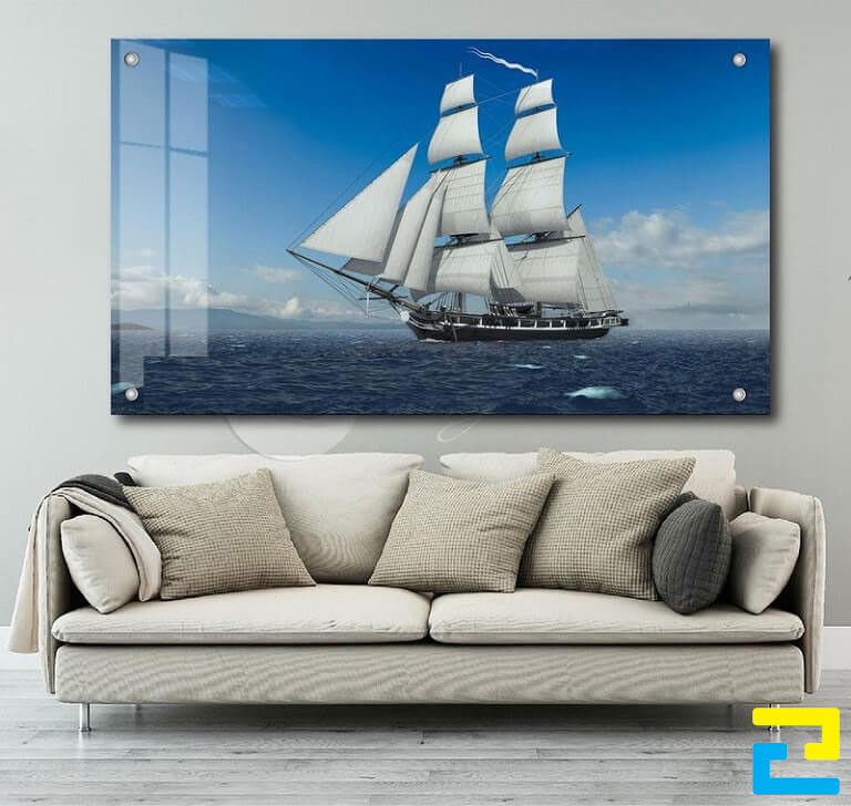 Tranh kính sẽ không bị nấm mốc, bị thấm nước, hay bị rách như những dòng tranh được in trên giấy