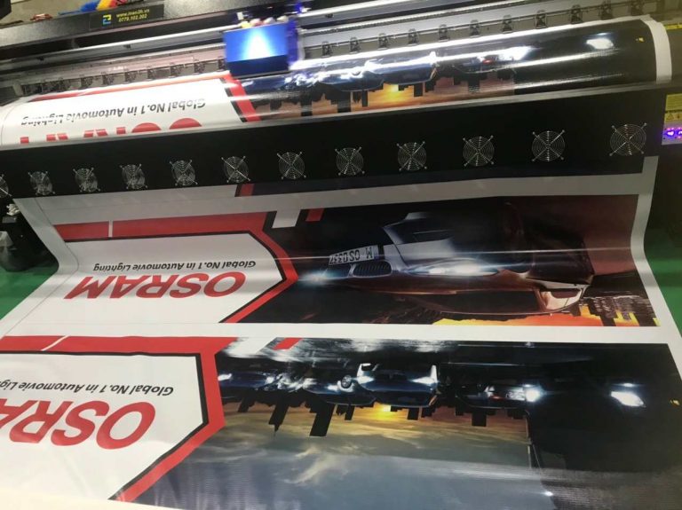 Nhận In Banner Quảng Cáo Trên Chất Bạt Hiflex Tại Tphcm