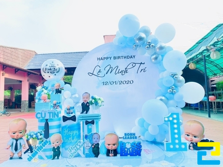 Mẫu phông nền sinh nhật bé trai Minh Trí