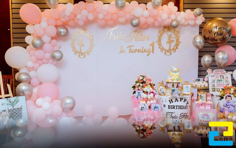 Mẫu phông nền sinh nhật cho bé Trúc Hân