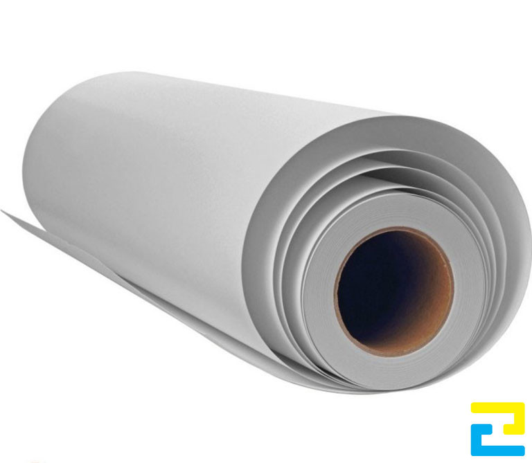 Xét về chất lượng bản in, giấy PP sẽ nhỉnh hơn so với bạt hiflex có gân