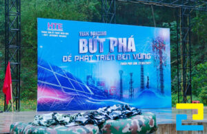 Nhận In Backdrop Team Building Sắc Nét Lấy Nhanh Giá Rẻ