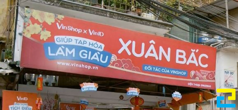 In bảng hiệu cửa hàng tạp hóa Xuân Bắc
