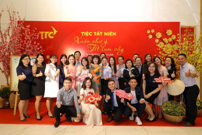 Mau Backdrop Tat Nien 23