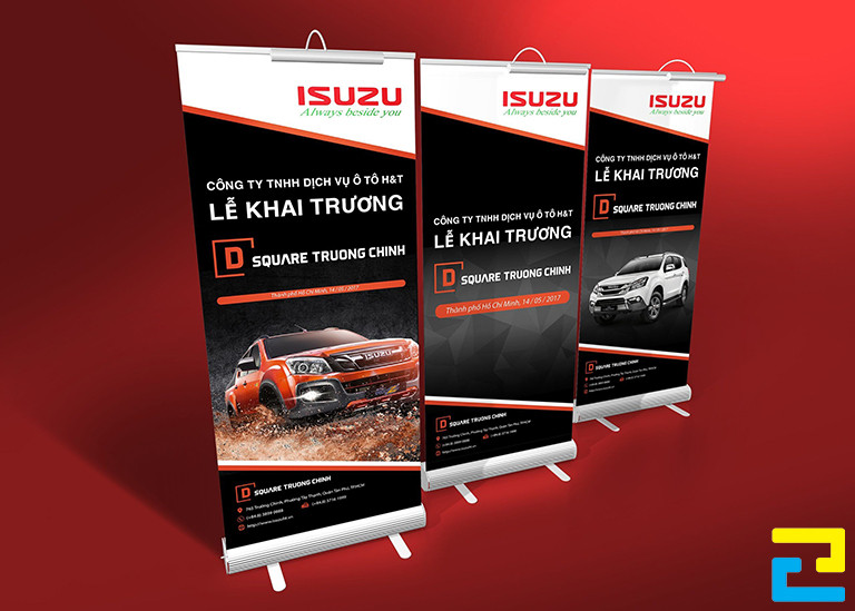 Mẫu 1: Standy khai trương được thiết kế với tông màu trắng, đen, kết hợp với hình ảnh sản phẩm, kiểu chữ đơn giản