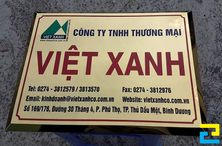Để nhận báo giá in bảng hiệu công ty mới nhất ngày hôm nay, quý khách vui lòng liên hệ qua số Hotline: 0779.102.202