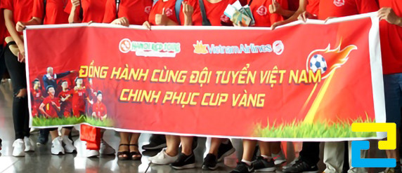 Trường hợp quý khách không tiện đến Công Ty để đặt in băng rôn cổ vũ đội tuyển Việt Nam, quý khách có thể đặt in online