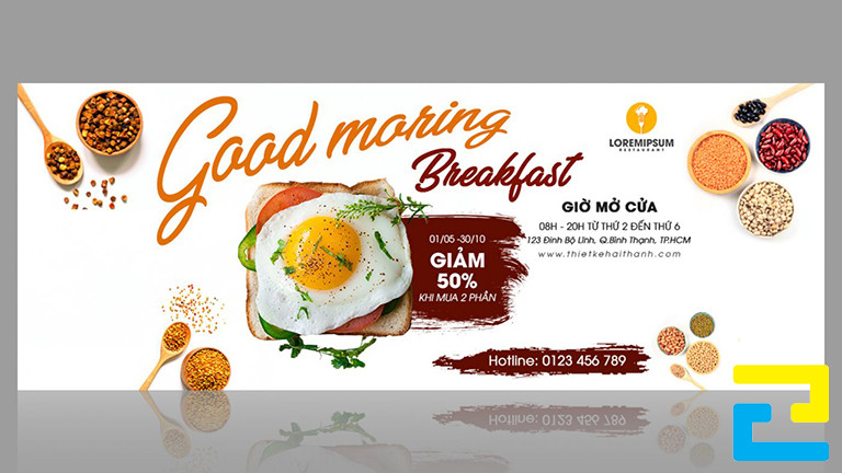 Mẫu 12: Bản in banner quảng cáo thức ăn được thiết kế với tông màu trắng chủ đạo, có kiểu chữ nghệ thuật - đơn giản đẹp mắt