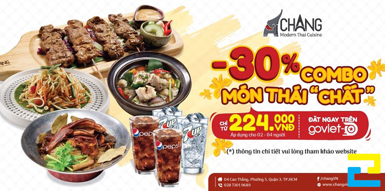 Mẫu 8: Bản in banner quảng cáo đồ ăn được thiết kế với hình ảnh đồ ăn - nước giải khát, có tông màu trắng chủ đạo, kiểu chữ đơn giản