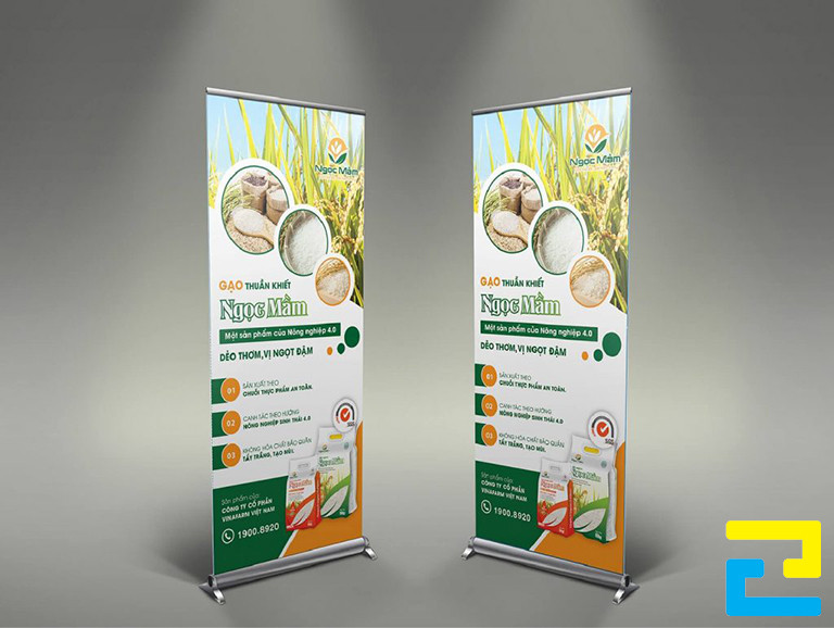 Sử dụng mực dầu, mực UV sẽ giúp cho ấn phẩm standee sản phẩm giữ được độ bền màu lâu, dao động từ 3 đến 7 năm