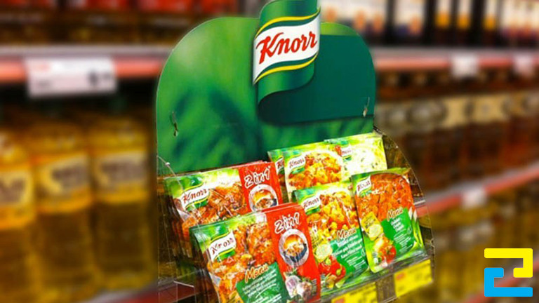 Thuật ngữ showcase còn được sử dụng để chỉ về những hộp trưng bày sản phẩm có kích thước nhỏ được đặt gần những kệ chính