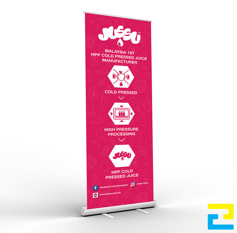 Standee hay còn được nhiều người gọi với cái tên là standy, standee thông thường sẽ có hình dạng chữ nhật đứng