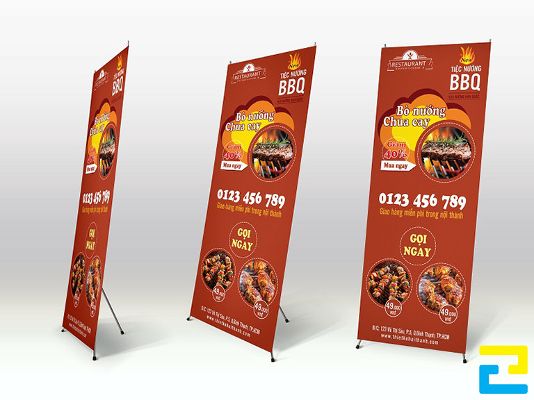Trường hợp quý khách ở xa không tiện đến công ty, quý khách có thể đặt in standee cho nhà hàng thông qua số Hotline hoặc Mail