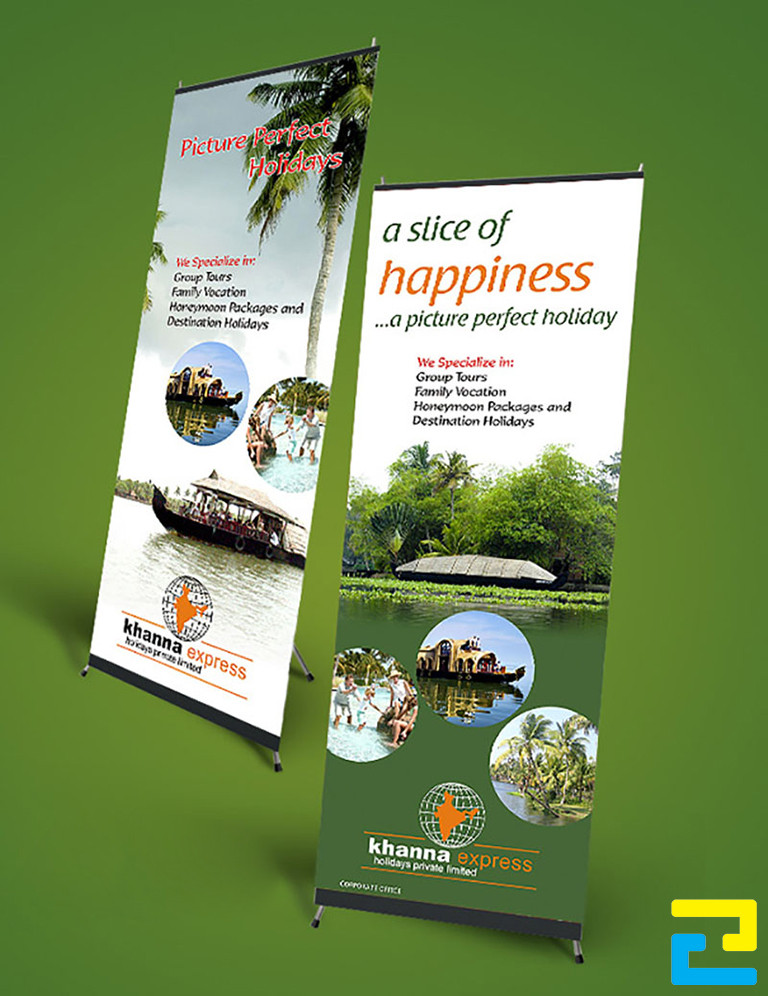 Standee quảng cáo du lịch thông thường sẽ có những hình ảnh, chữ viết chứa nội dung quảng cáo cho chuyến du lịch