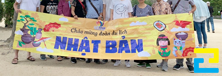 Nếu chưa có sẵn cho mình mẫu thiết kế file in băng rôn du lịch, quý khách có thể yêu cầu thiết kế file in theo những ý tưởng của mình