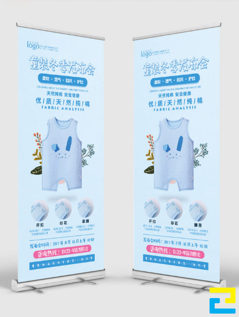 Mẫu 11: Standee có tông màu xanh dương nhạt, hình ảnh trang phục được trang trí thêm hình ảnh cây cỏ hoa lá đẹp bắt mắt