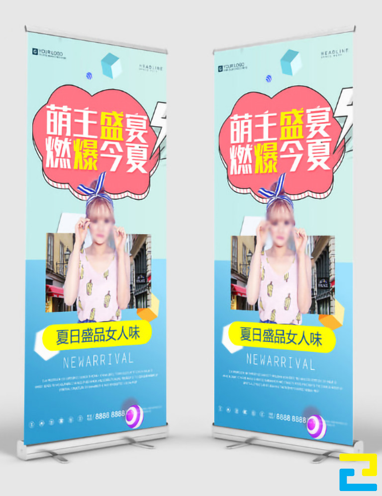 Mẫu 17: Standee được thiết kế với kiểu chữ đơn giản, có tông màu xanh ngọc - xanh dương, hình ảnh người mẫu thời trang