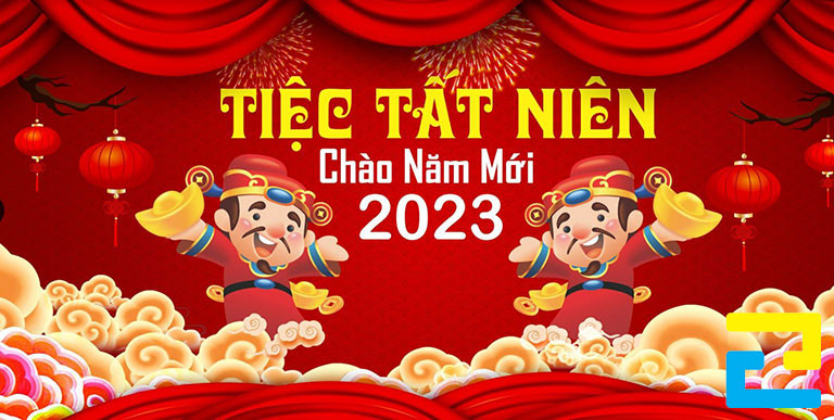Mẫu 4: Băng rôn có những hình ảnh như: Hình ảnh lồng đèn, đám mây, hình ảnh Thần Tài,... được thiết kế đẹp bắt mắt, bandroll có kiểu chữ đơn giản