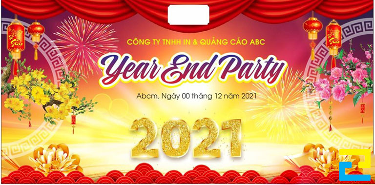 Mẫu 7: Bandroll có kiểu chữ đơn giản - nghệ thuật, có những hình ảnh như: Pháo bông, hoa mai, hoa đào, lồng đèn,... đẹp mắt, bandroll có tông màu vàng - hồng tím