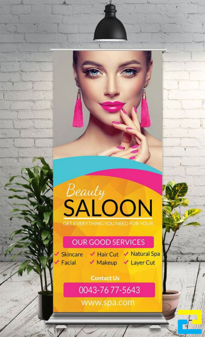 Mẫu 13: Standee có kiểu chữ đơn giản - nghệ thuật, có tông màu vàng - hồng - xanh, hình ảnh minh họa cho dịch vụ được thiết kế với kích thước lớn nổi bật