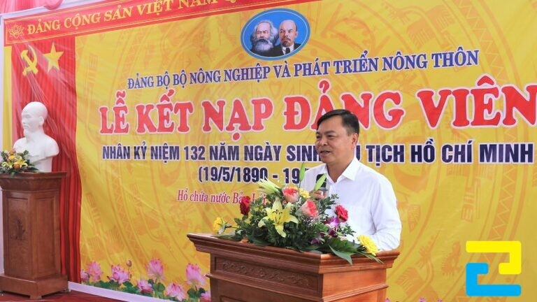 Mẫu phông nền cho lễ kết nạp Đảng viên mới