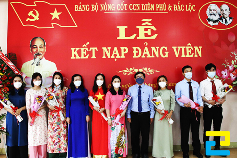 Mẫu phông nền cho lễ kết nạp Đảng viên mới