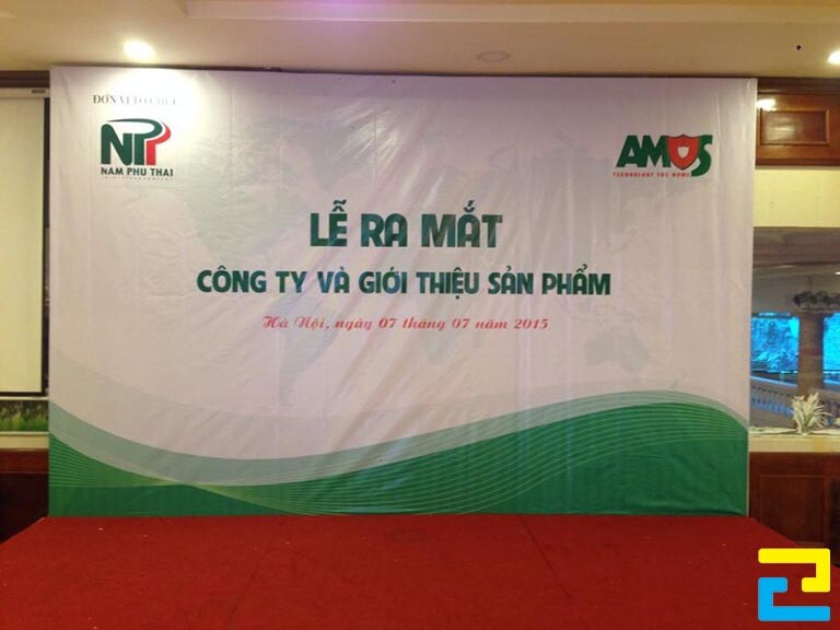 Phông nền được thiết kế theo phong cách tối giản