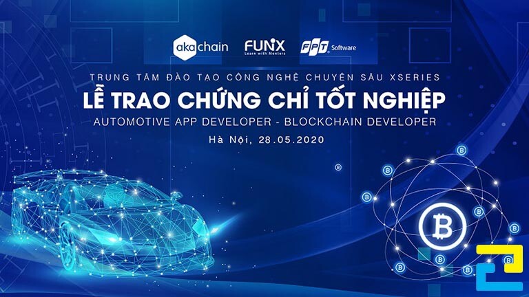 Mẫu 4: Phông nền có tông màu xanh dương đậm chủ đạo, có kiểu chữ đơn giản, được thiết kế đầy đủ những thông tin như: Logo, thời gian, địa điểm tổ chức lễ tốt nghiệp,…