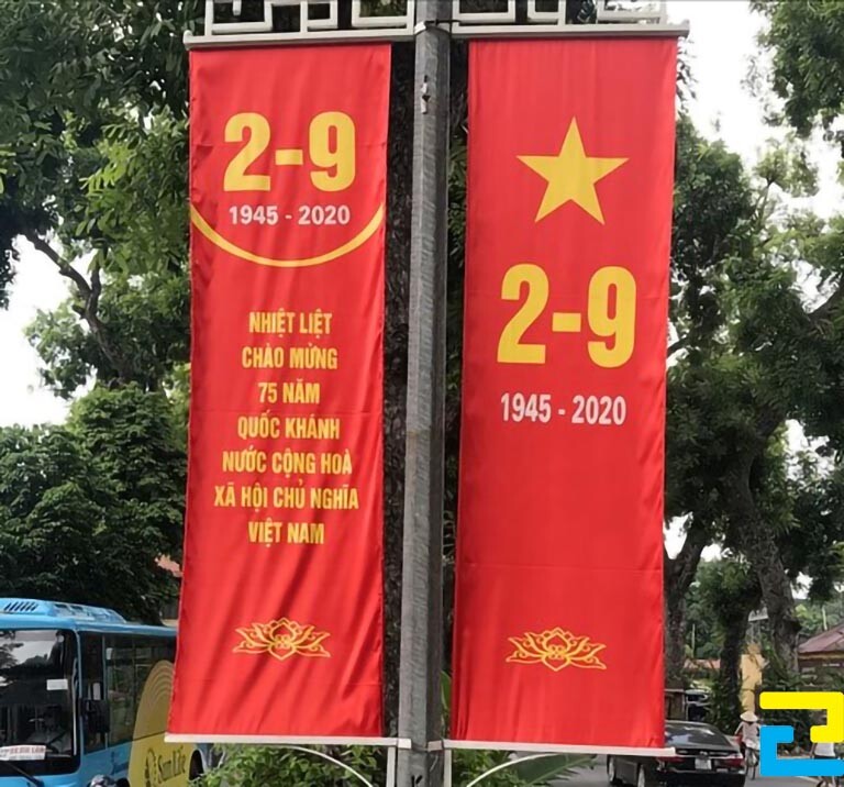 Quý khách có thể tham khảo những kích thước in băng rôn 2/9 như: 50 x 155cm, 60 x 160cm, 60 x 165cm, 65 x 170cm, 70 x 170cm, 75 x 175cm,…