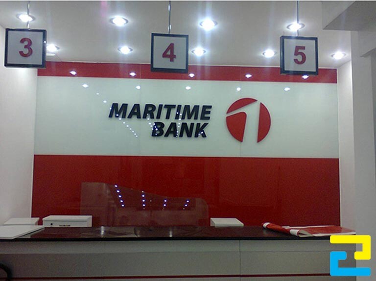 Mẫu 11: Phông nền Ngân hàng thương mại cổ phần Hàng hải Việt Nam có kiểu chữ đơn giản, có tông màu trắng – đỏ