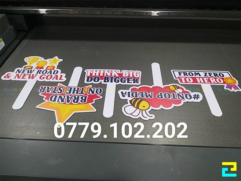 In bảng hashtag cho Công Ty