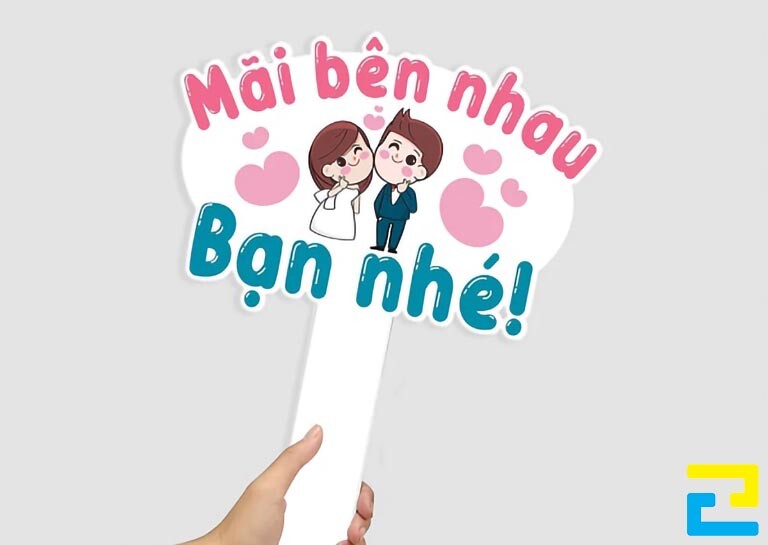 In bảng hashtag cầm tay đám cưới