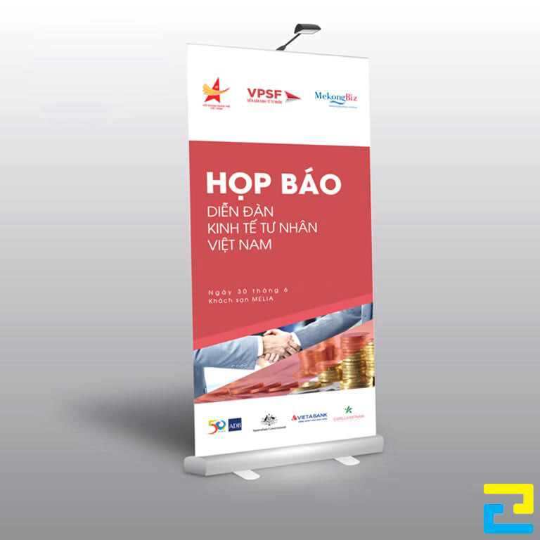 In standee họp báo diễn đàn kinh tế