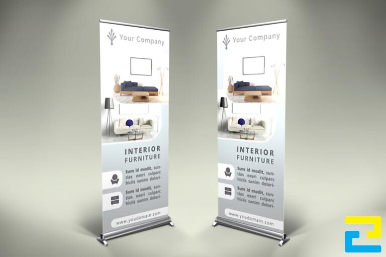 Standee có kiểu chữ đơn giản