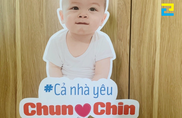 Mẫu 11: Hashtag in hình bé
