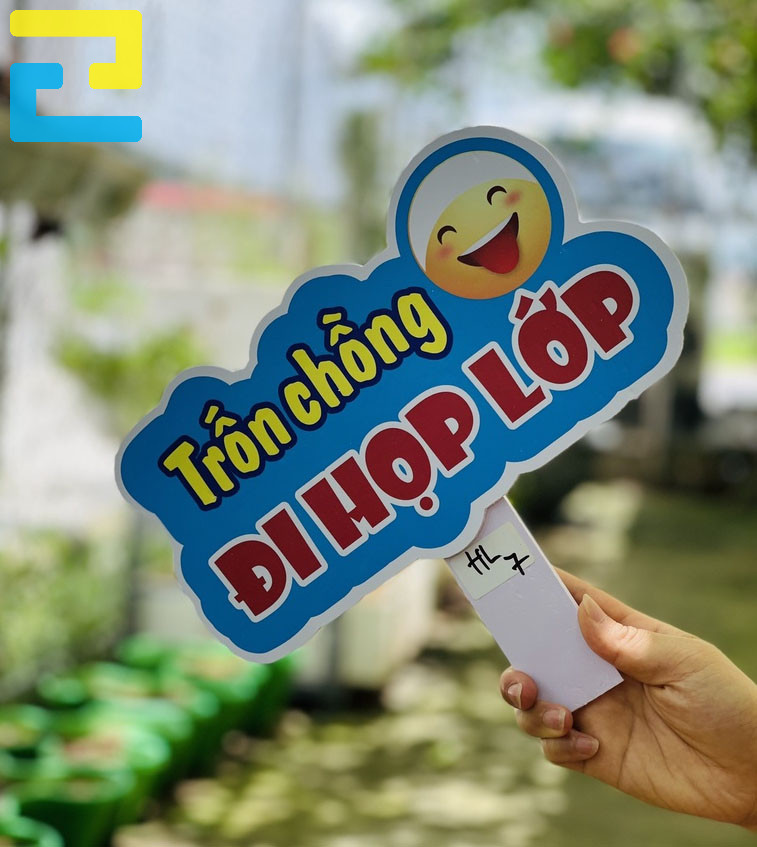 Hashtag đi Họp Lớp Mà Trốn Chồng