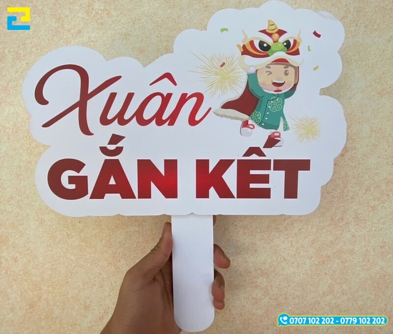 Hashtag Cam Tay Tet 1