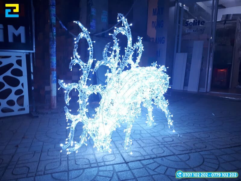 Trang Tri Noel Khach San 21