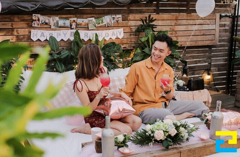 Lựa chọn loại hình tiệc là bước quan trọng để có một buổi tiệc sinh nhật ý nghĩa