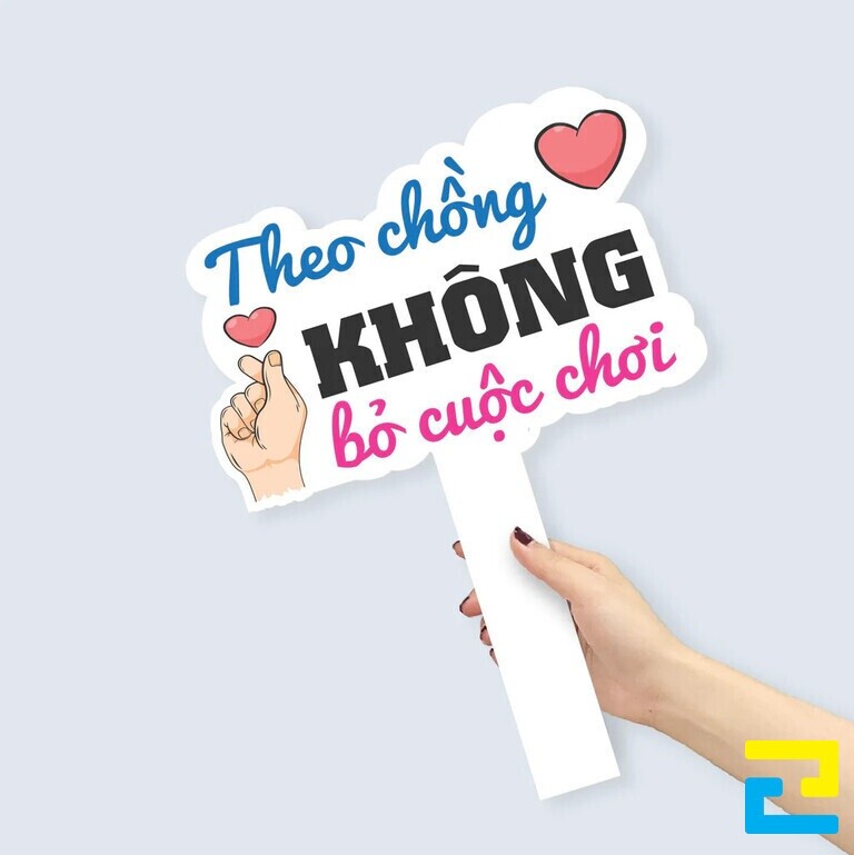 Mẫu hashtag du lịch cho những người phụ nữ trẻ có gia đình mà vẫn thích đu đưa