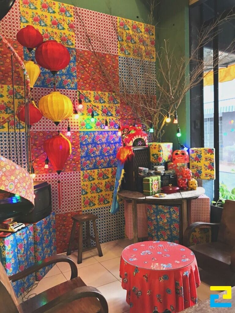 Trang trí quán trà sữa với tiểu cảnh tết
